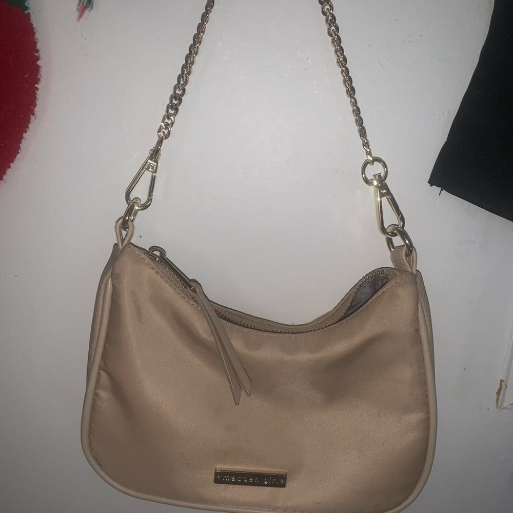 madden girl gold chain purse!